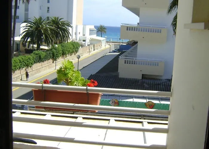 Guest house Saturno 3*