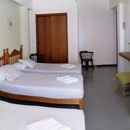 Saturno בית הארחה קאלה מילור